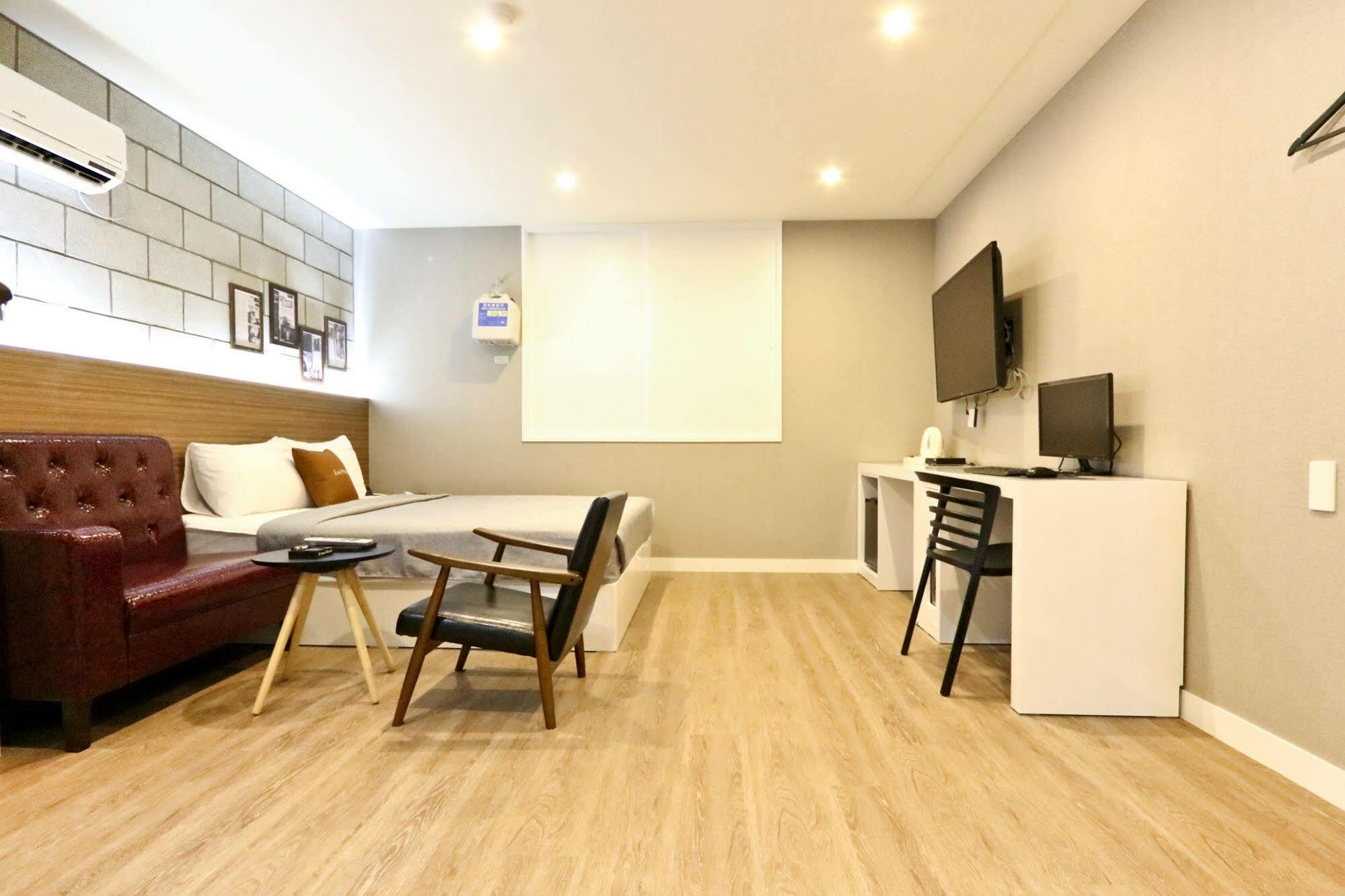 Hotel Home Busan Eksteriør billede